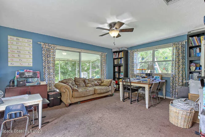Photo of 2920 Corbusier Drive