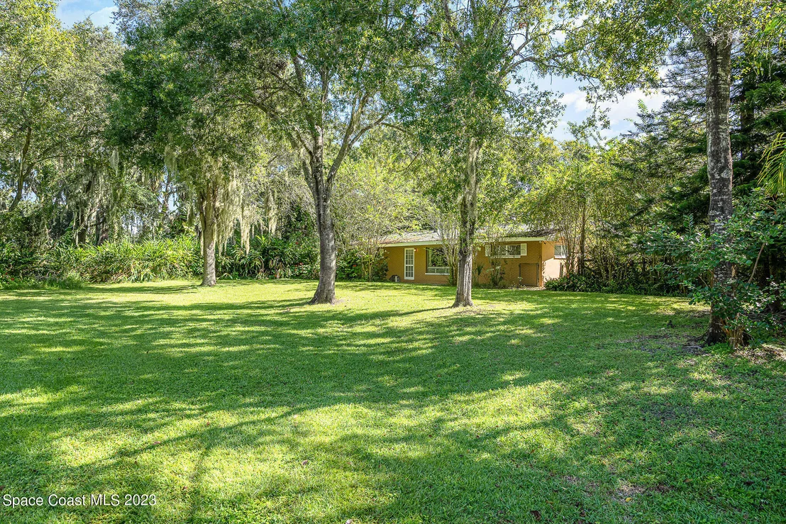Photo of 3395 Turtle Mound Road