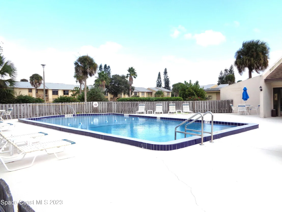 Photo of Unit 4D at 2500 Eagle Drive