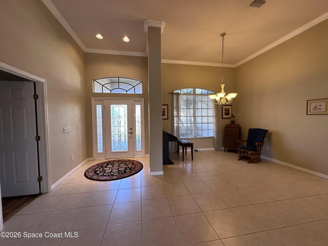 Photo of 883 Spring Oak Drive