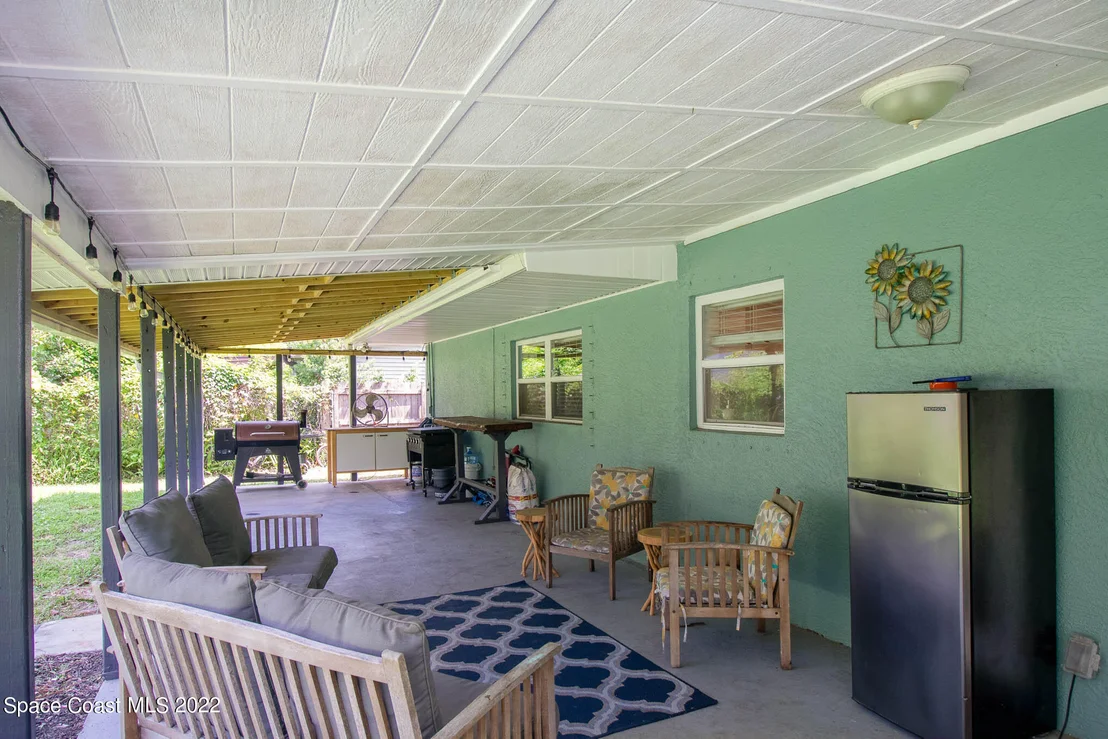 Photo of 1838 Pinewood Road