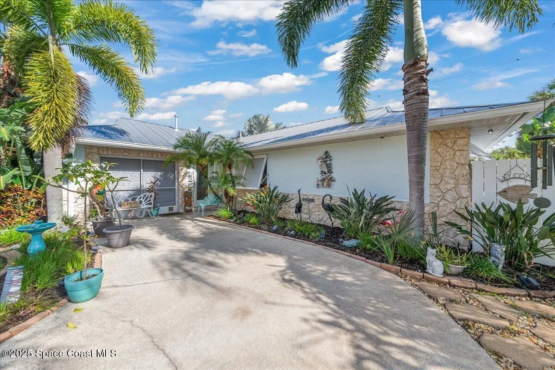 Photo of 2975 Matthew Drive