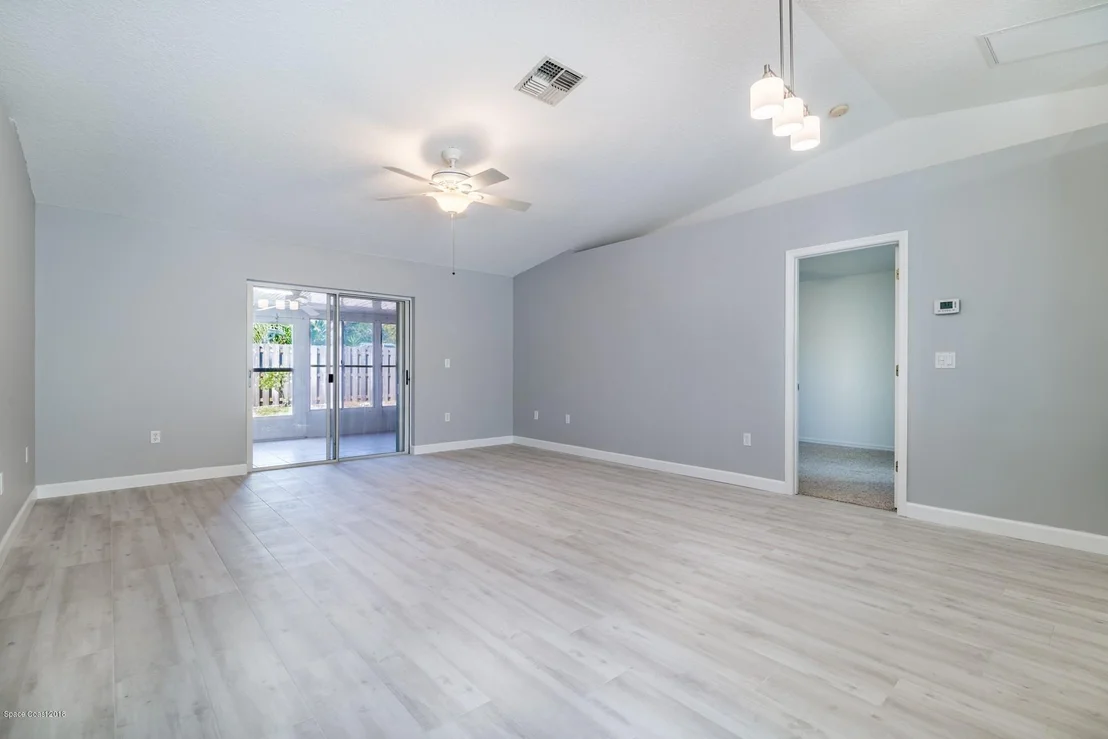 Photo of 1436 Crane Creek Boulevard