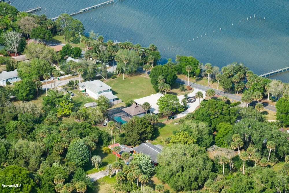 Photo of 3985 N Indian River Drive