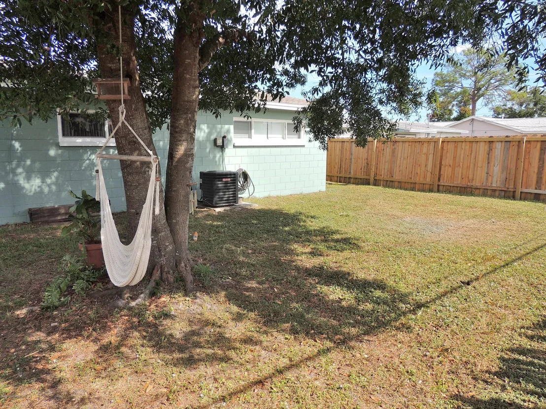 Photo of 991 Nagle Drive