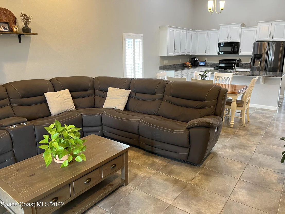 Photo of 800 Fiddleleaf Circle