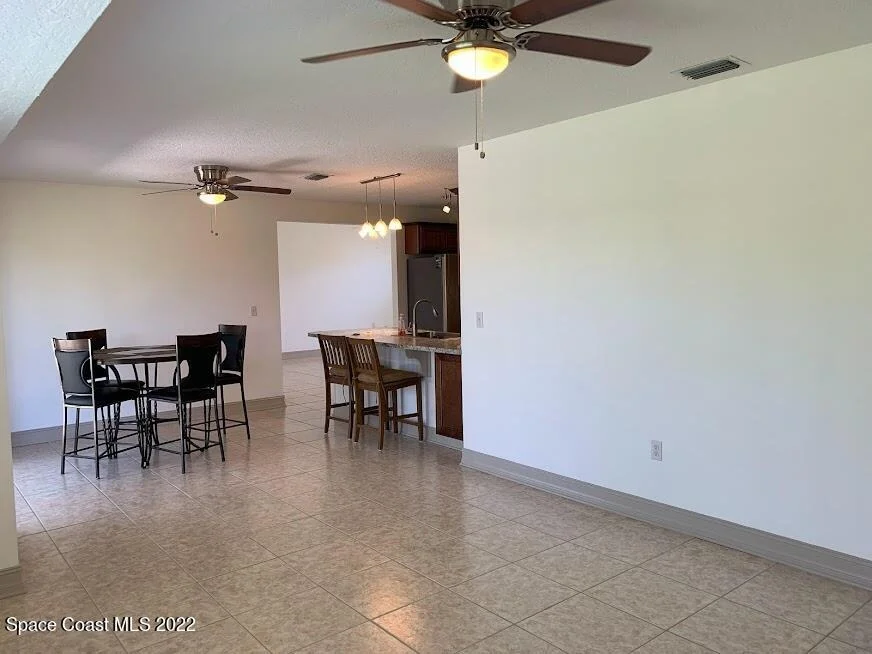Photo of 1342 Heritage Acres Boulevard