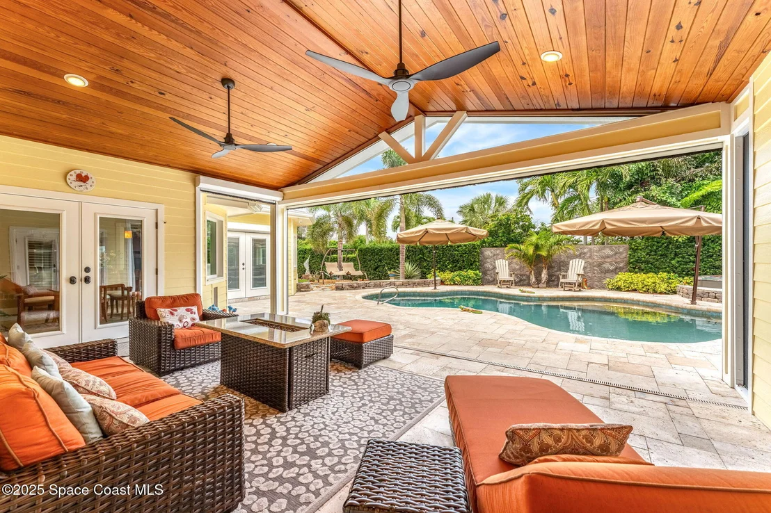 Photo of 610 Mango Drive