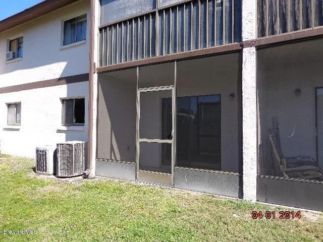 Photo of Unit 103 at 1720 Murrell Road