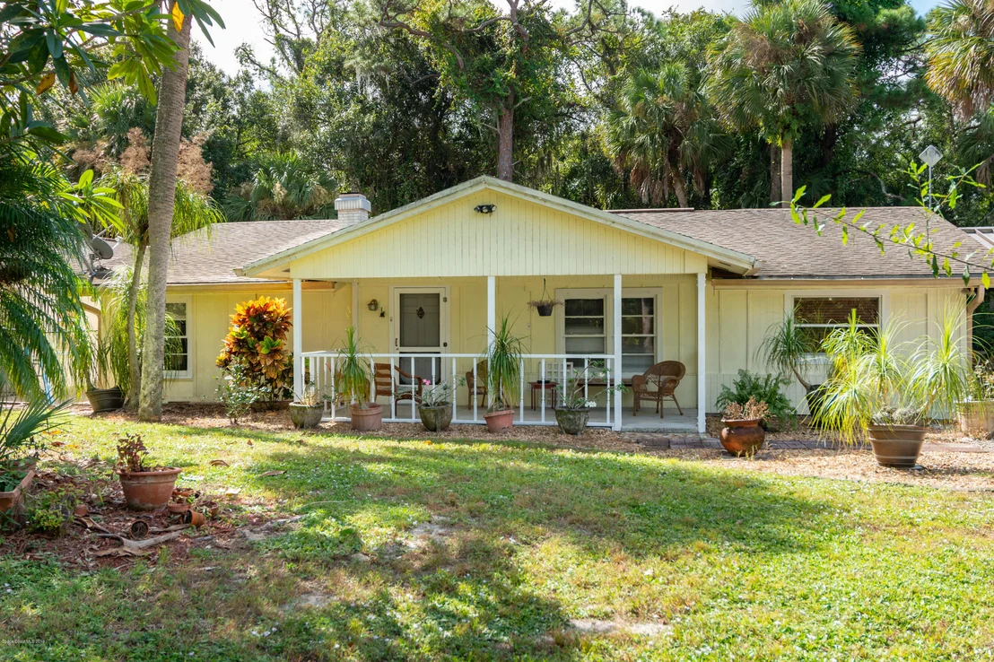 Photo of 1665 Harlock Road