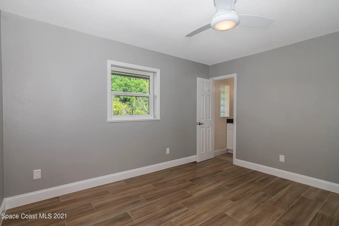 Photo of 1744 Trimble Road