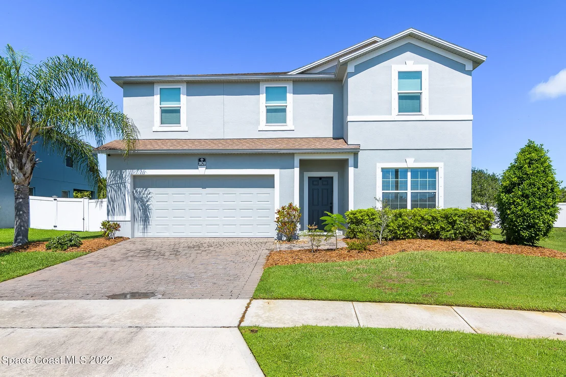 Photo of 1820 Bridgeport Circle