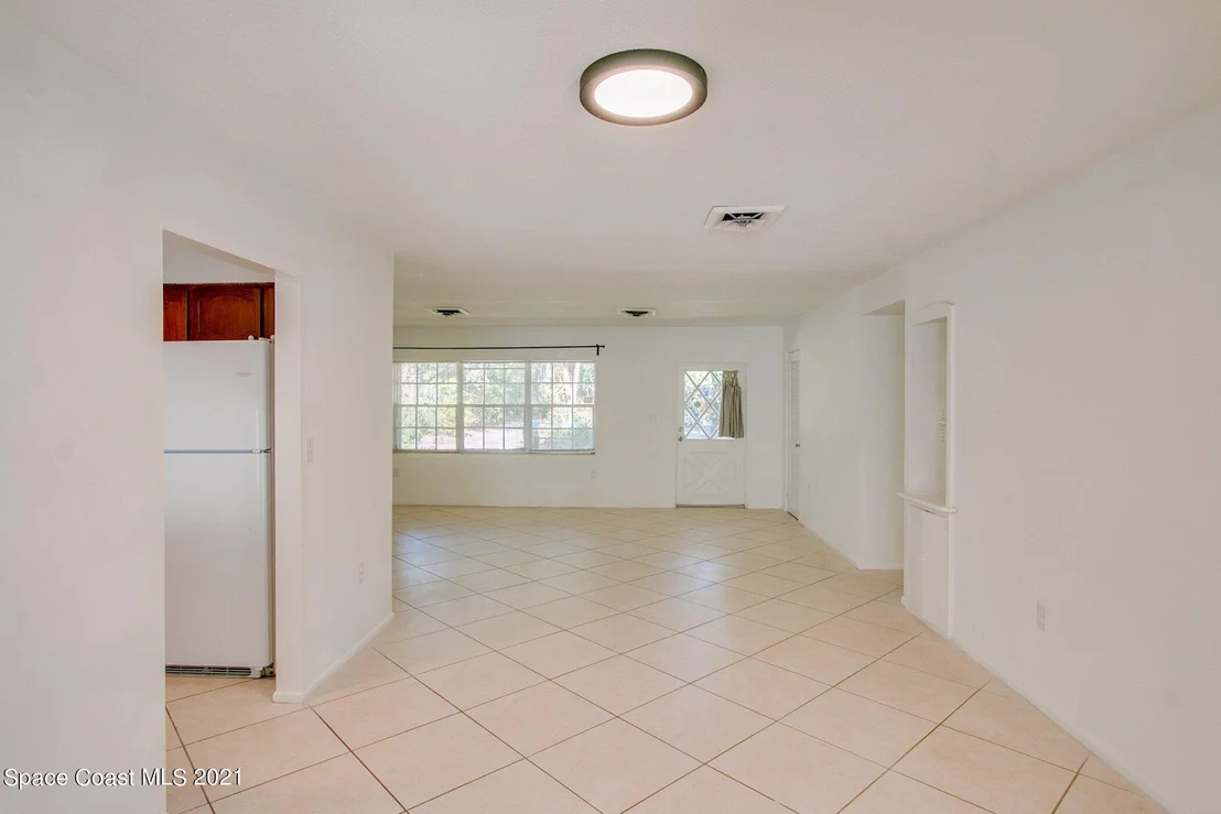 Photo of 37 Littlejohn Lane