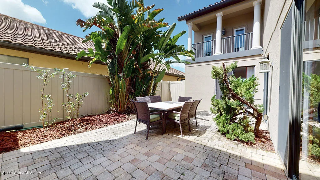 Photo of 718 Monterey Drive