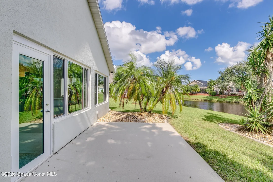 Photo of 685 Naples Court