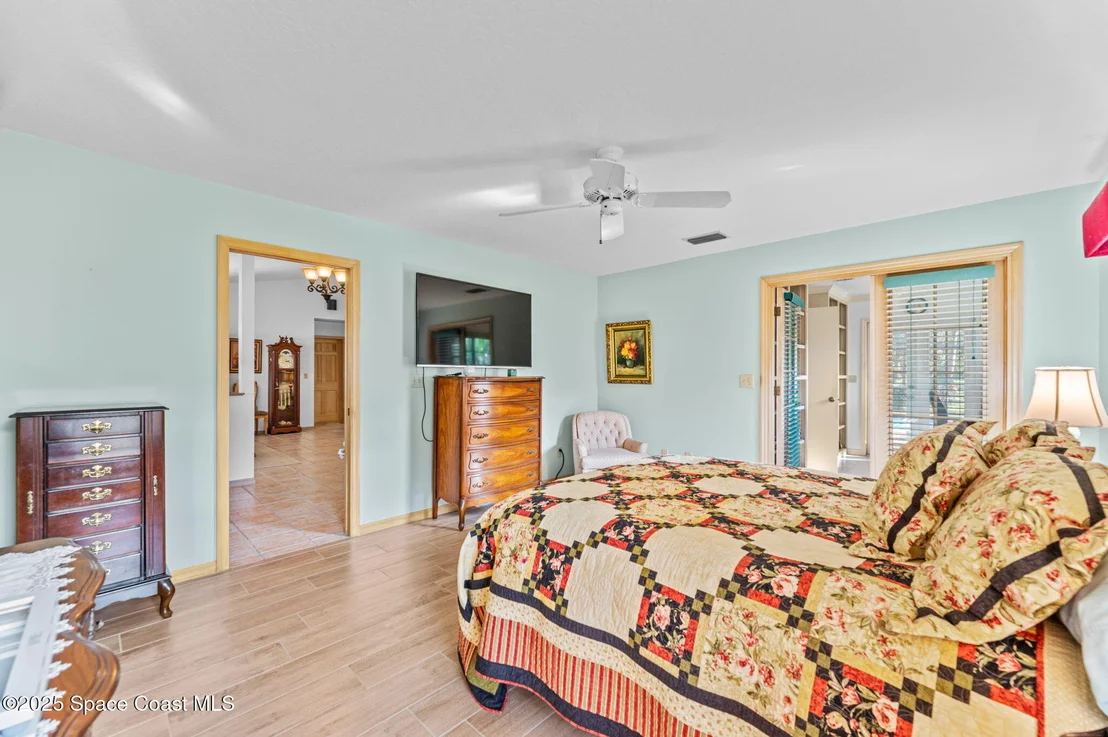 Photo of 1392 Silver Lake Drive