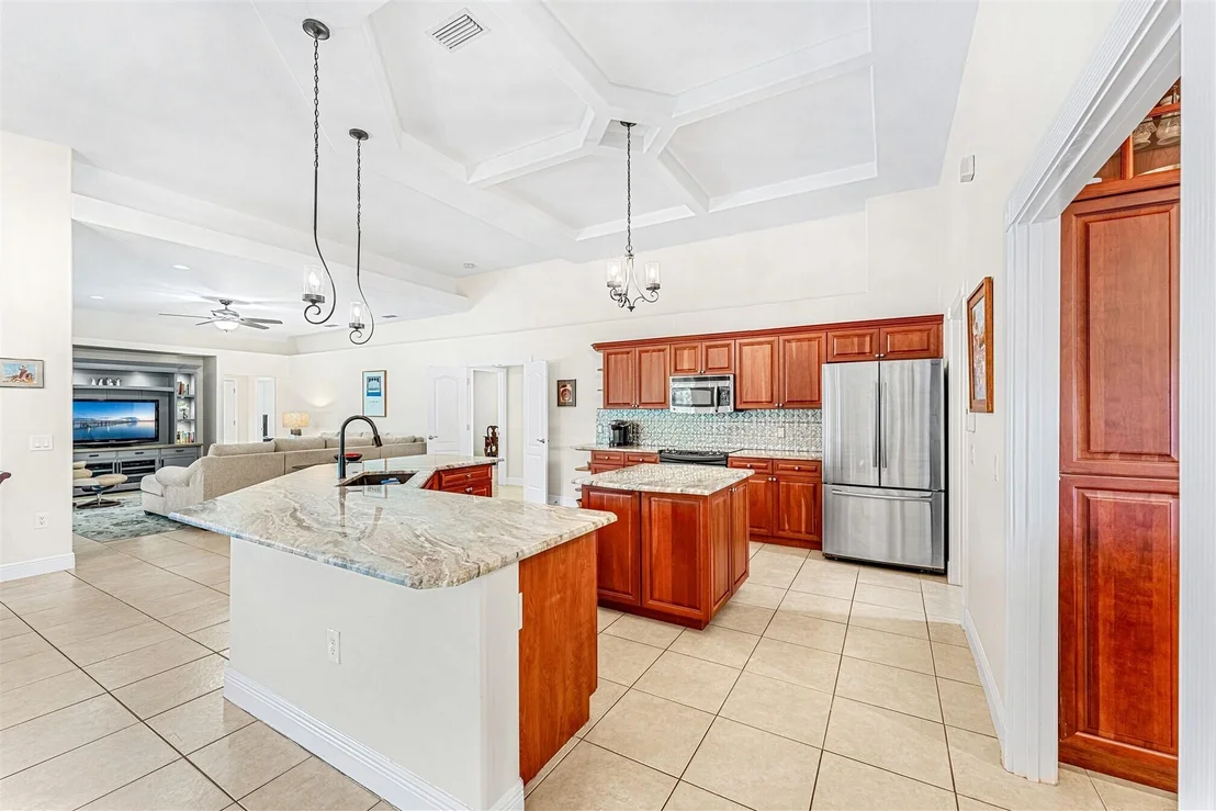 Photo of 1697 E Auburn Lakes Drive N