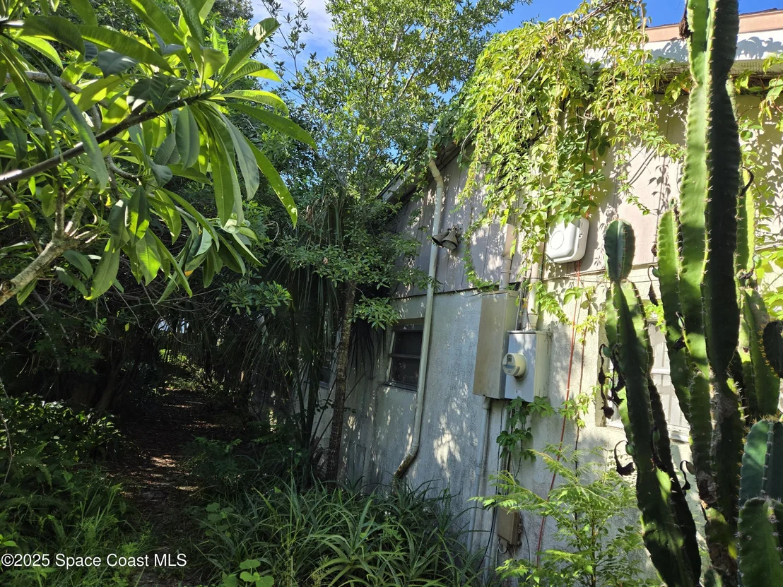 Photo of 1035 Sea Grape Drive