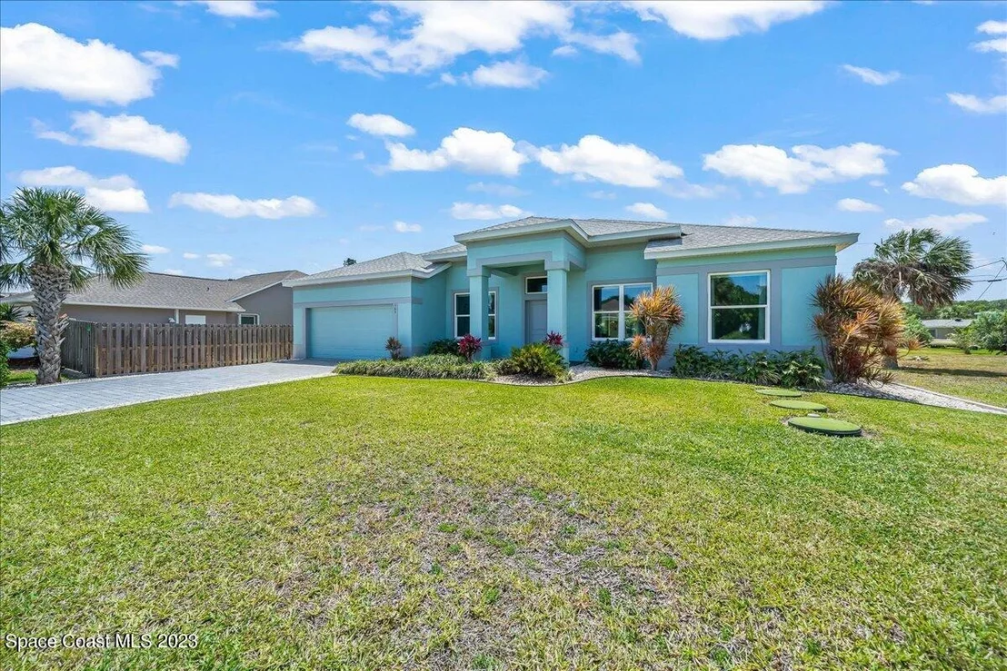 Photo of 165 Ibis Drive