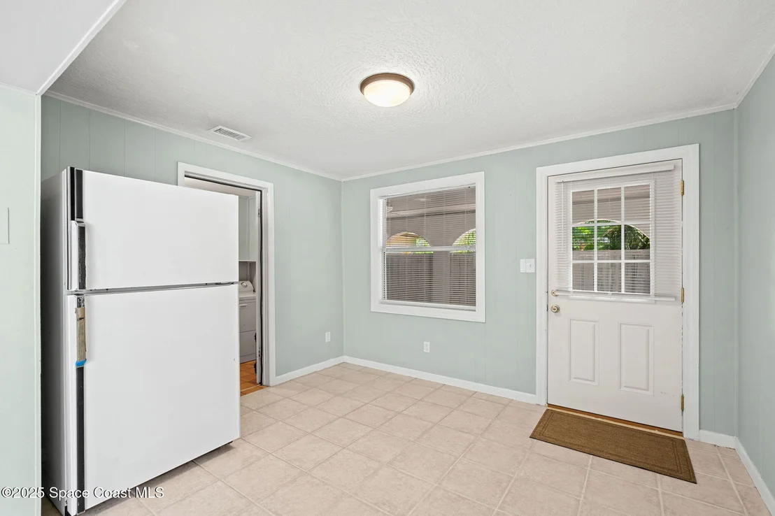 Photo of 2902 Emory Street