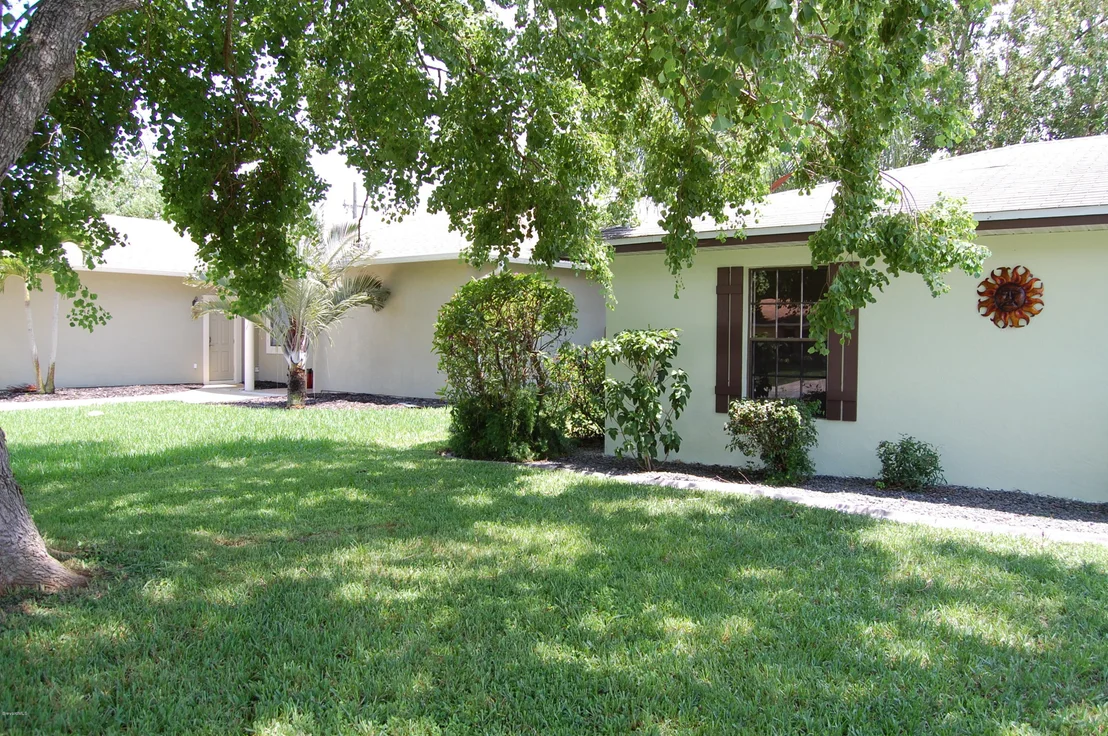 Photo of 983 Pineland Drive