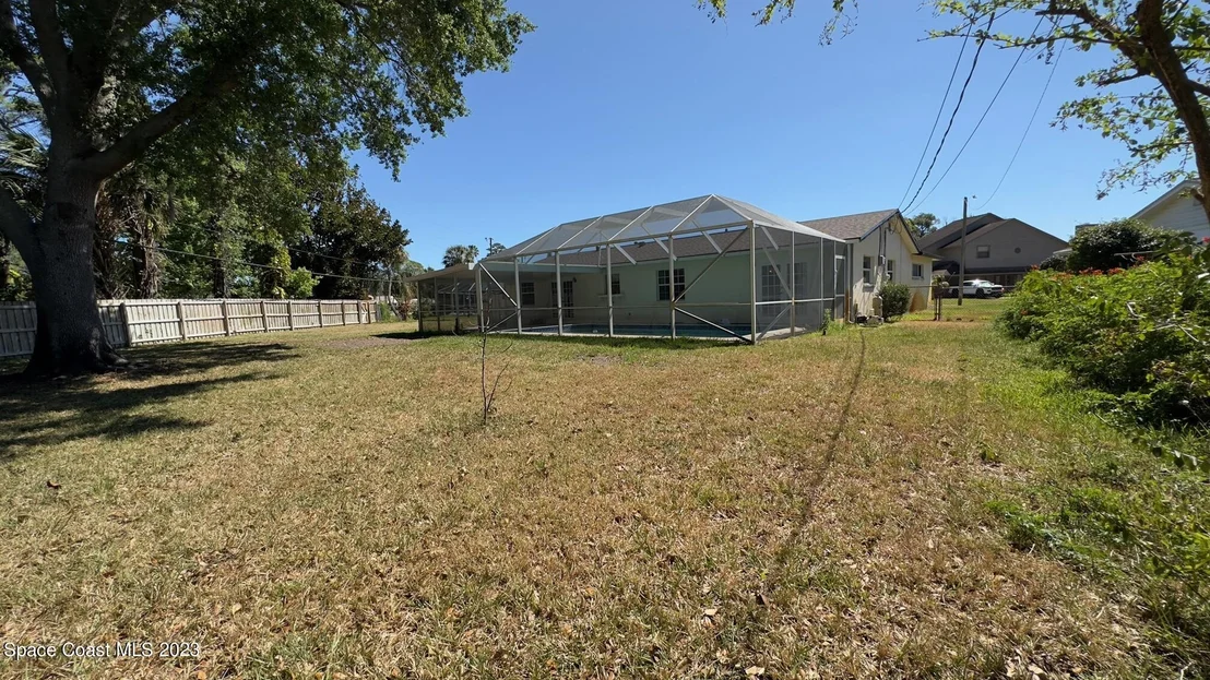 Photo of 1036 Fairway Lane