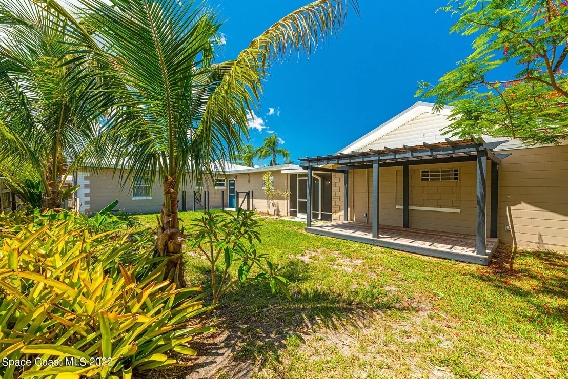 Photo of 323 Tulip Lane