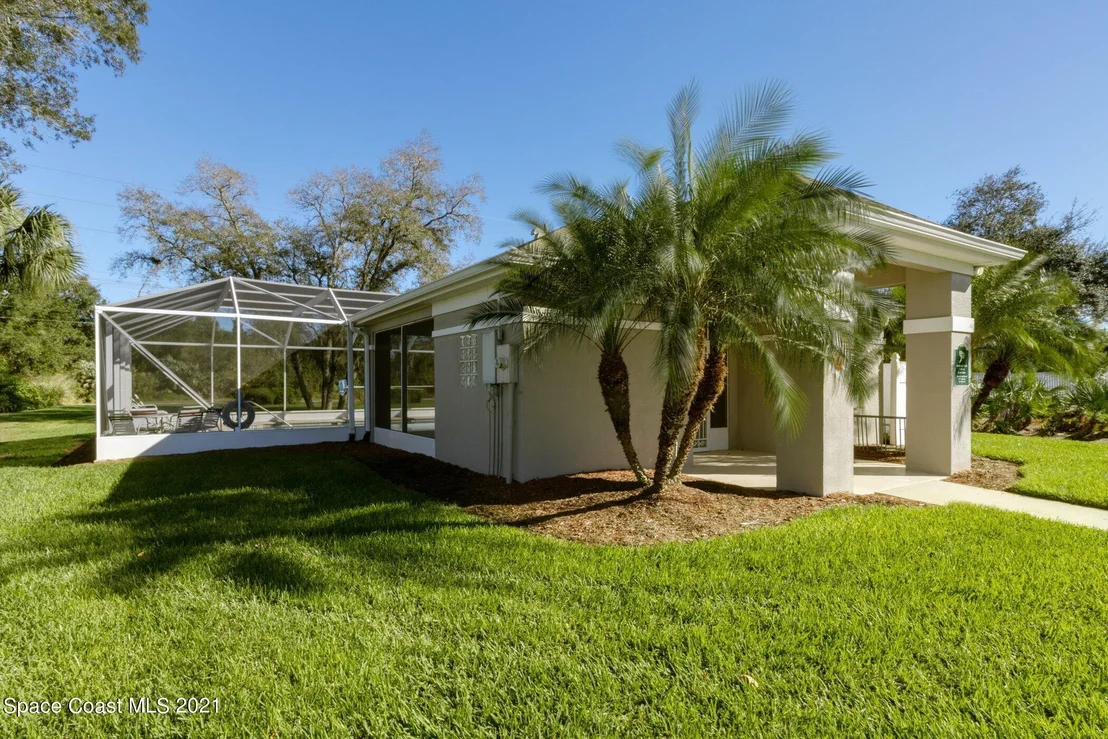 Photo of 2253 Spring Creek Circle NE