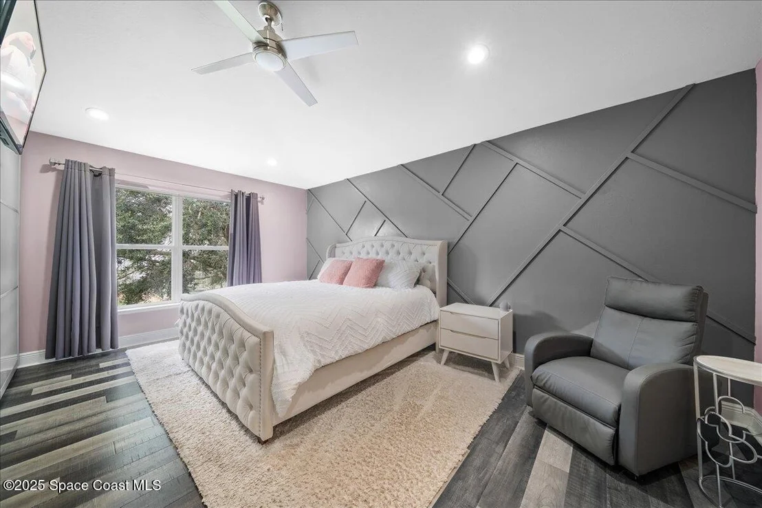 Photo of 6005 Edison Street
