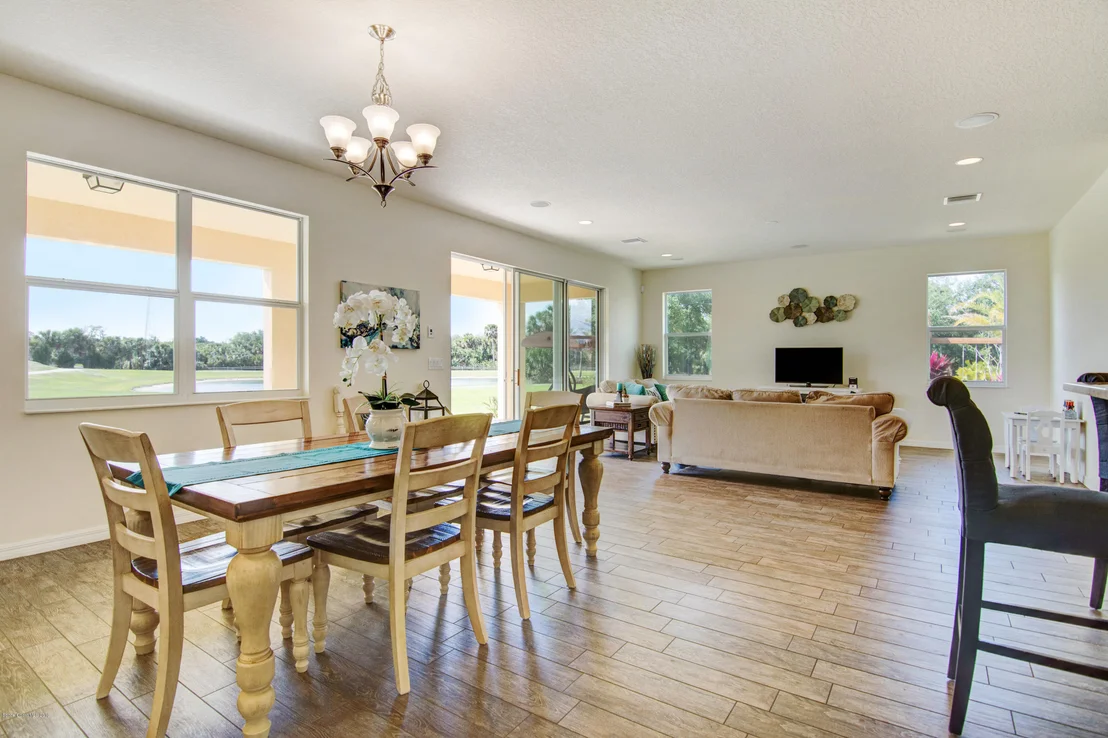 Photo of 7904 Creshire Court