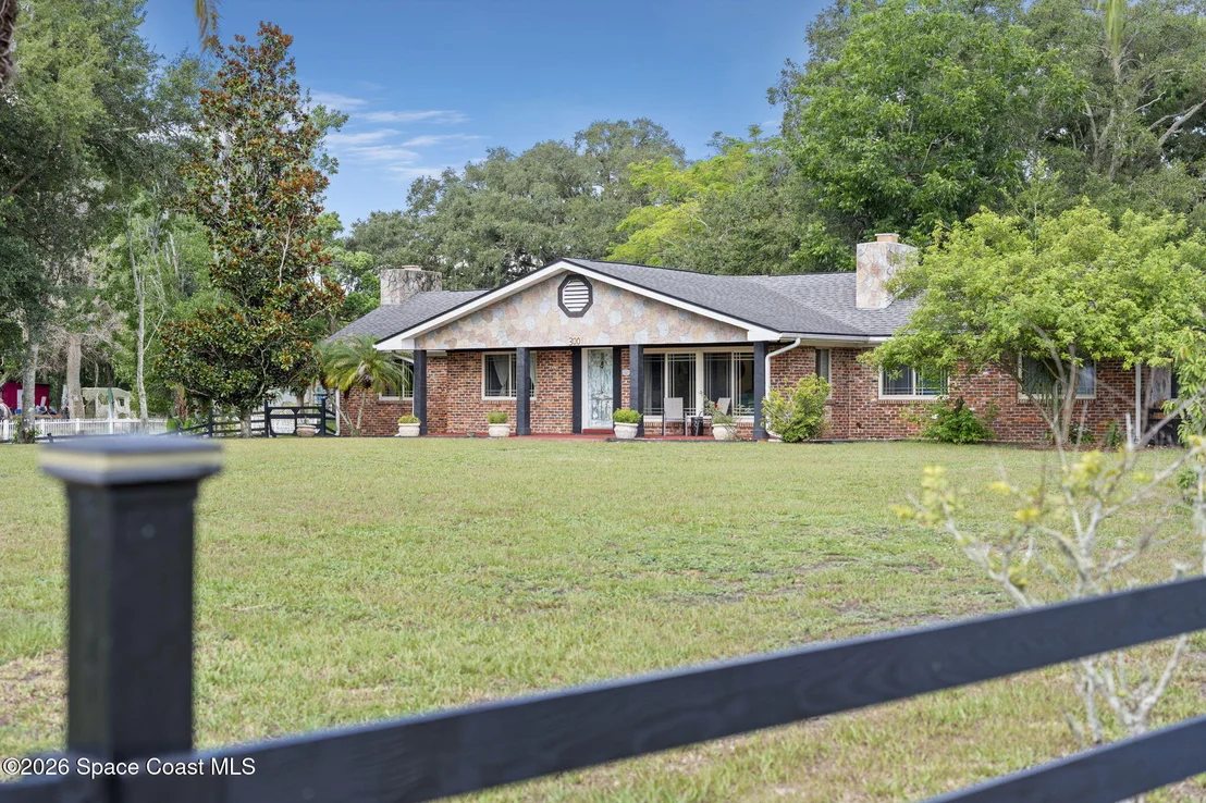 Photo of 300 Orange Avenue