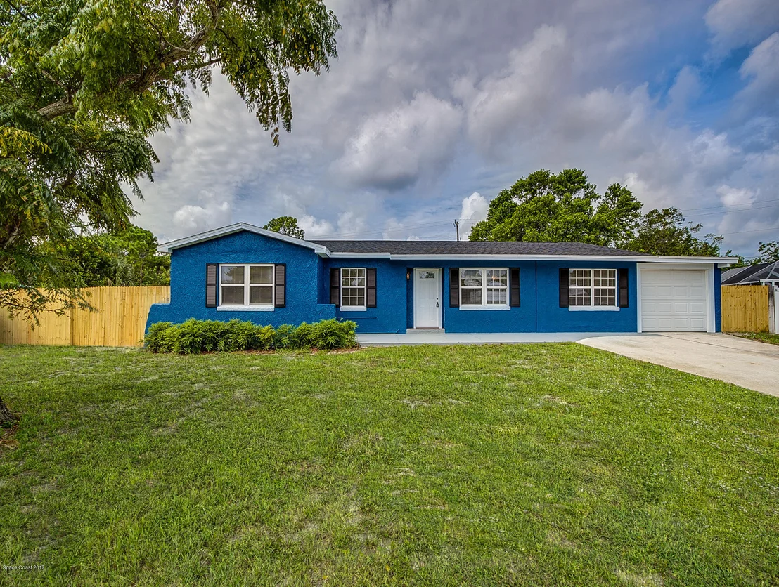 Photo of 925 Arabella Lane