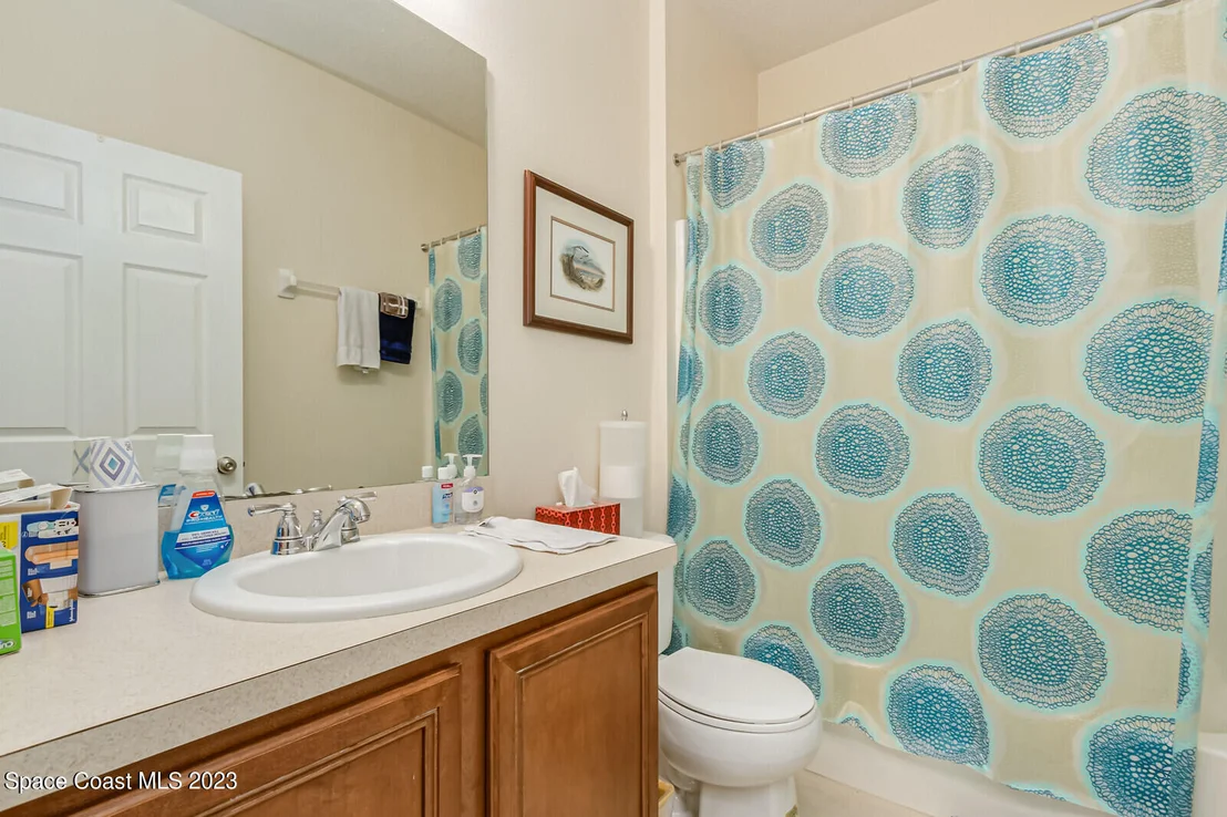Photo of 881 Benton Drive