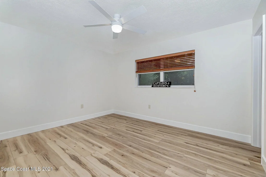Photo of 332 Apollo Drive