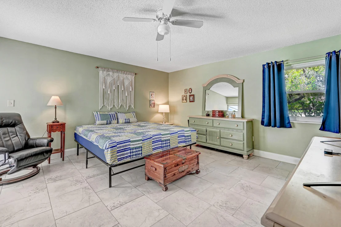 Photo of 798 Montclair Road NE
