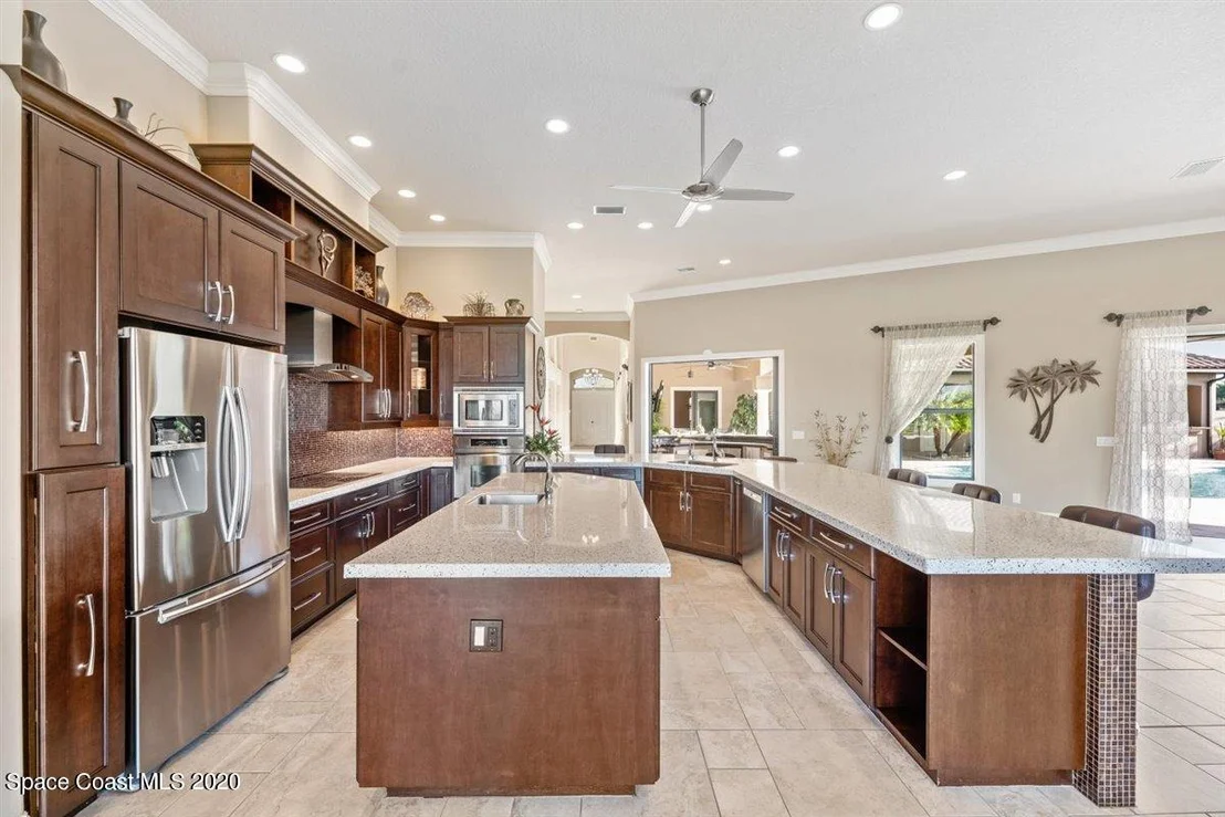 Photo of 924 Derby Lane