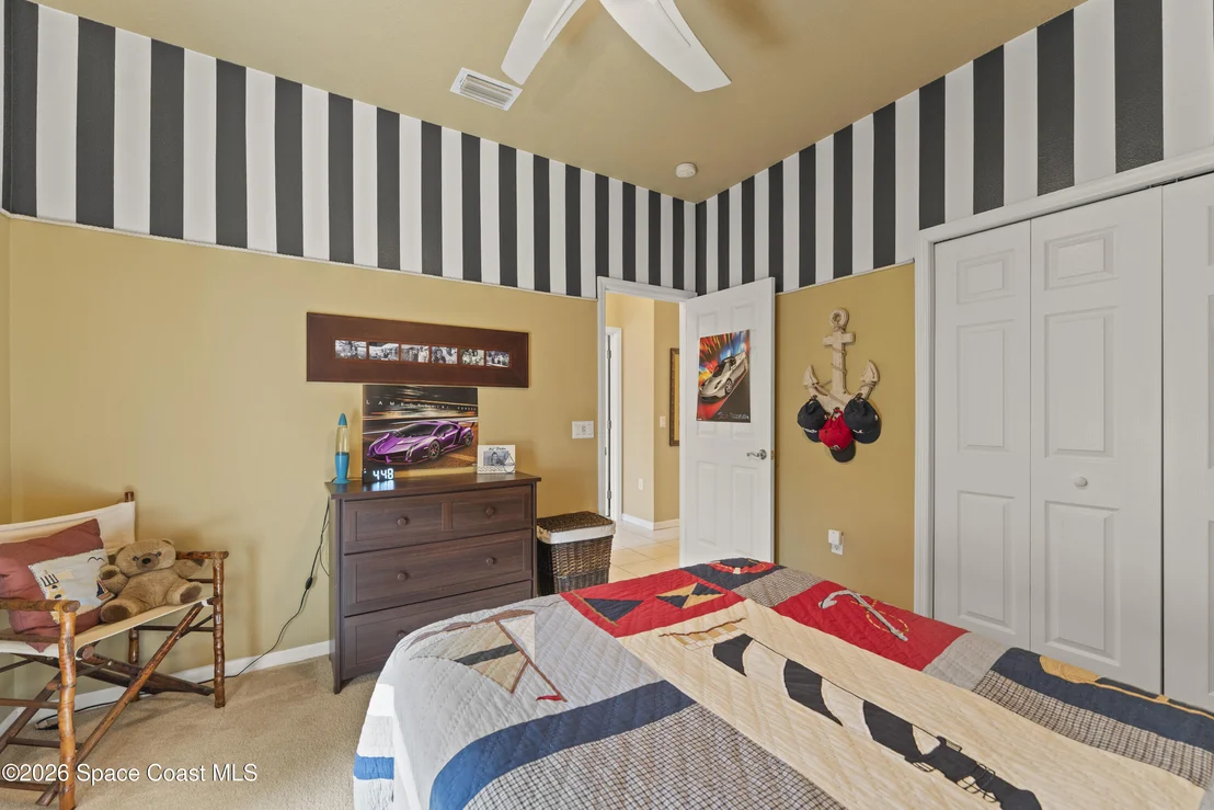 Photo of 385 Tunbridge Drive