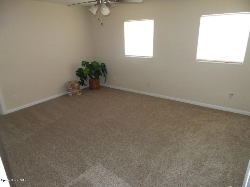 Photo of 912 Aida Circle