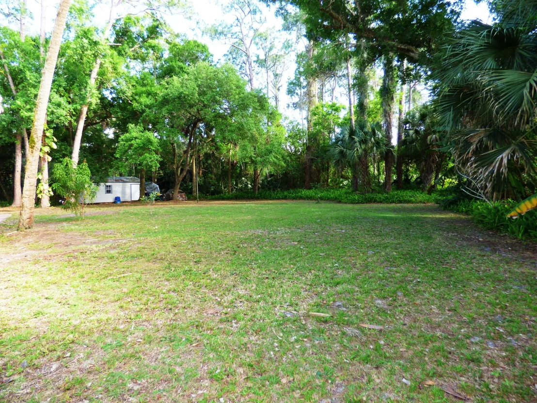 Photo of 6737 Sheridan Road