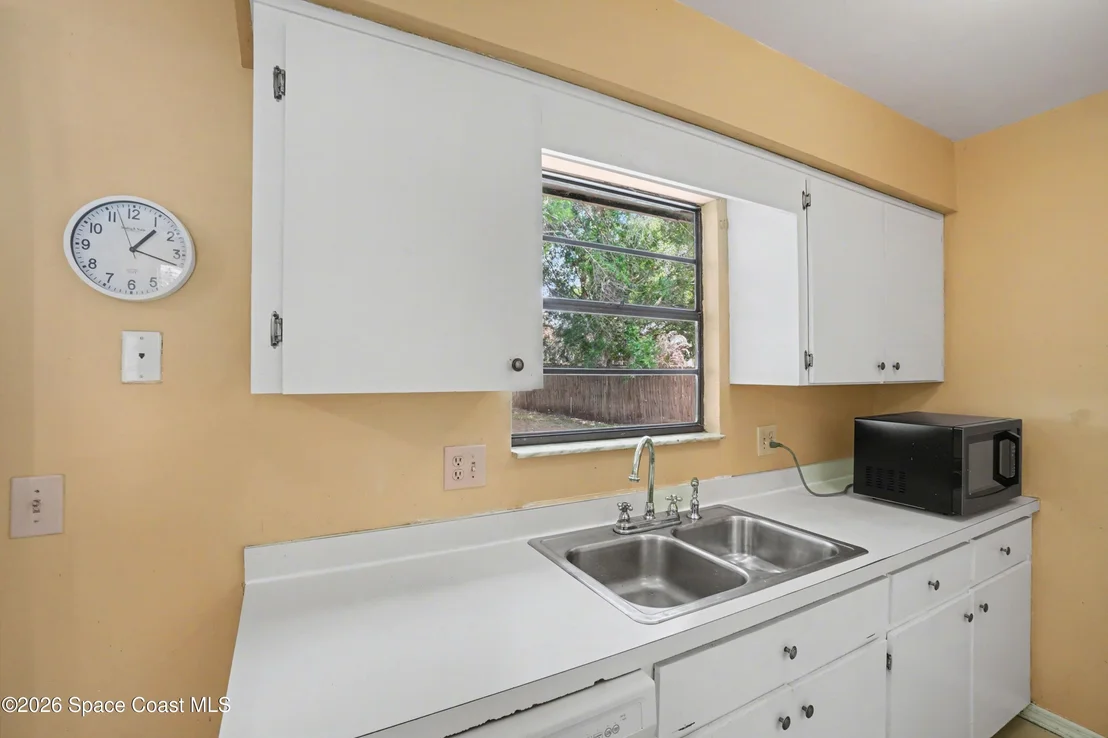 Photo of 3815 Jupiter Boulevard SE