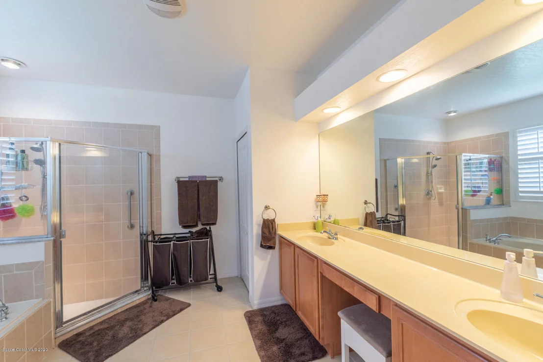 Photo of 2582 Christopher Drive