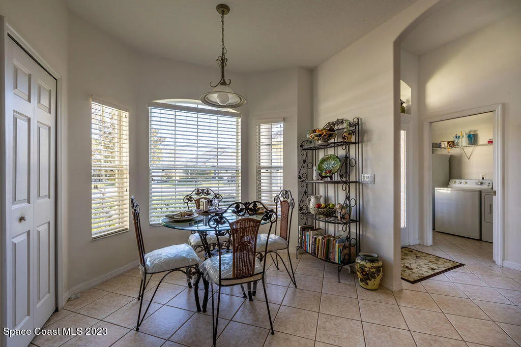 Photo of 4540 Portage Trail