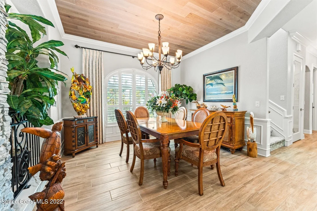 Photo of 1317 Avalon Drive