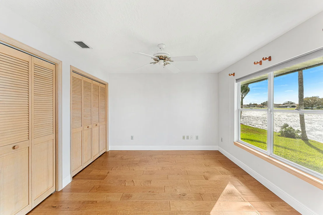 Photo of 670 Rossmoor Circle