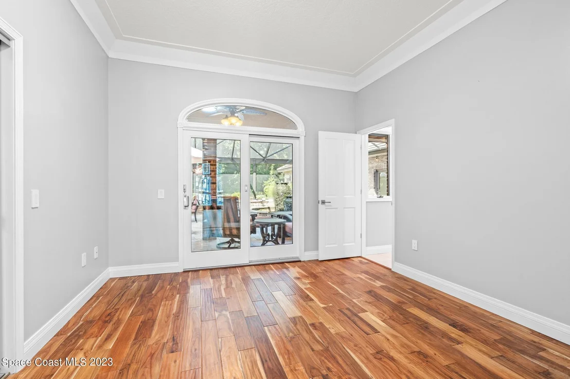 Photo of 1421 Rockledge Drive
