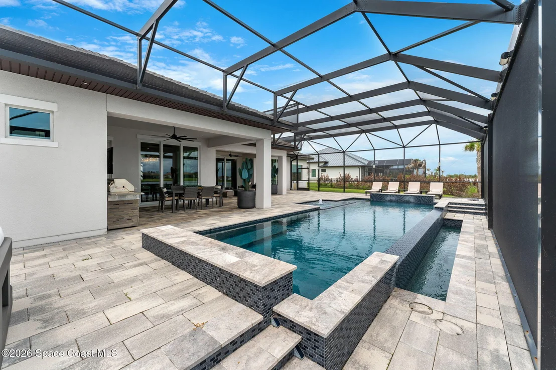 Photo of 3698 Lake Adelaide Place