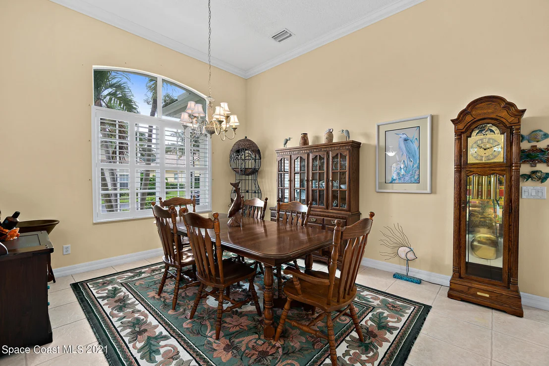 Photo of 5467 Solway Drive