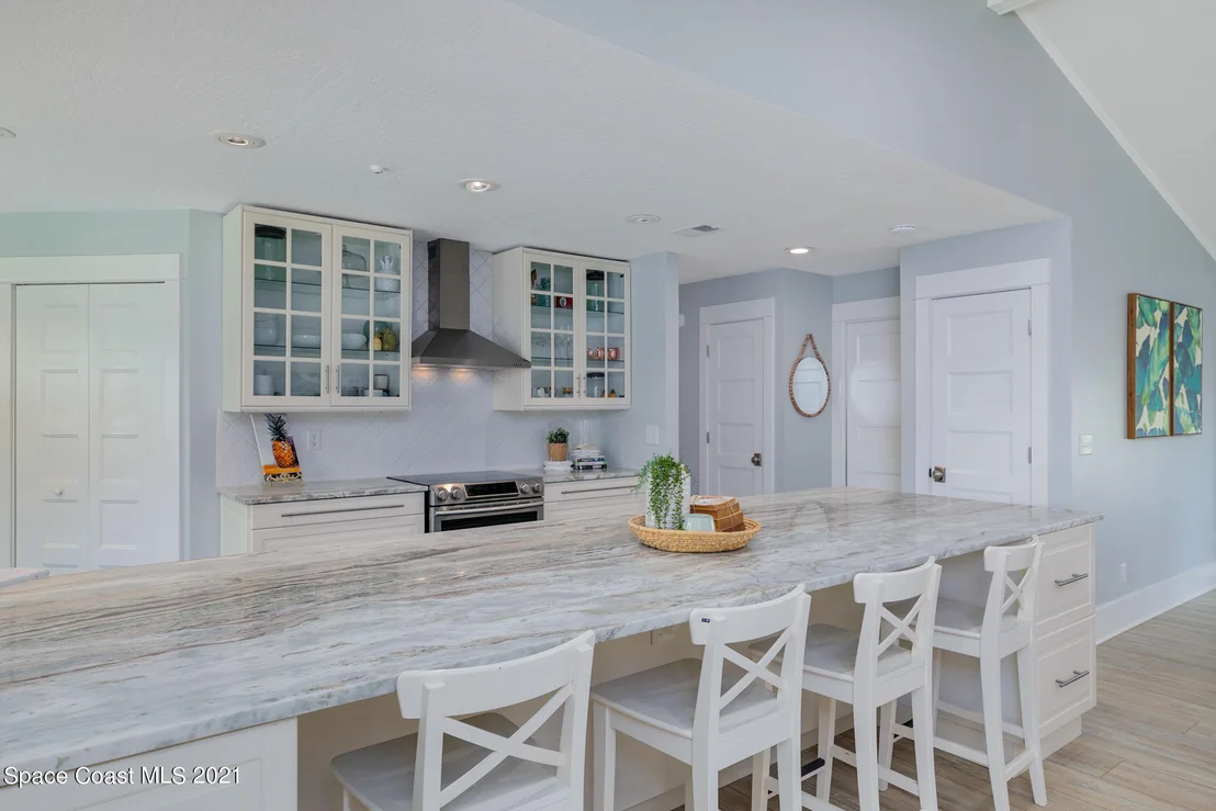 Photo of 207 Birch Avenue