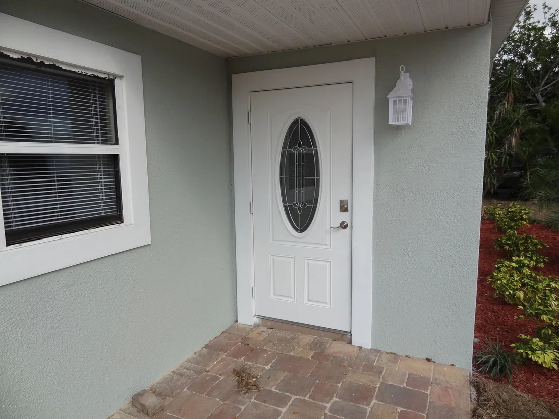 Photo of 3263 Jackson Avenue NE