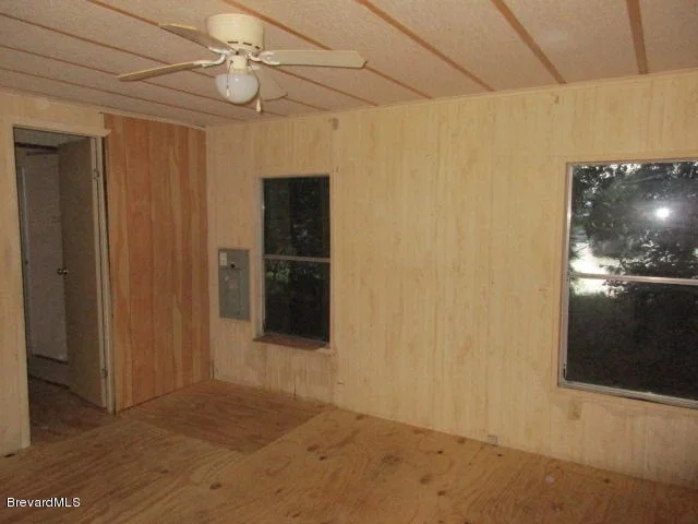 Photo of 320 Maplewood Boulevard